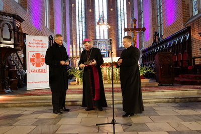 jubileusz_caritas_2014_59_400